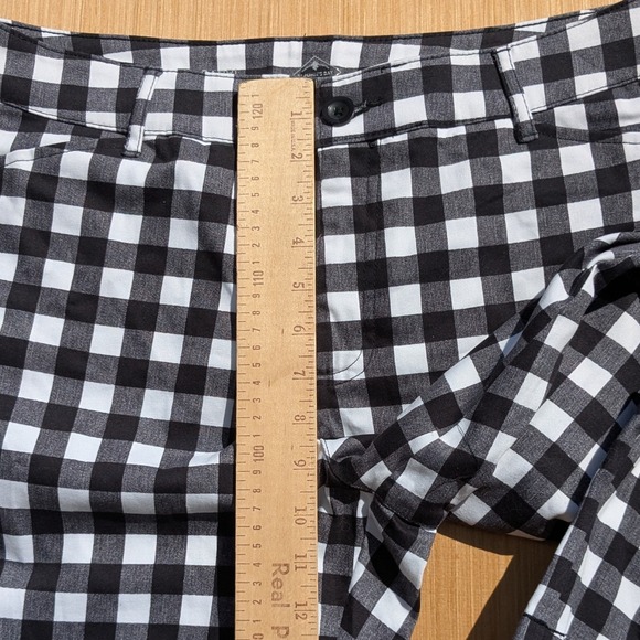 NWOT St John's‎ Bay Secretly Slender Capri Pants Black White Gingham Women's 16 - Picture 3 of 9